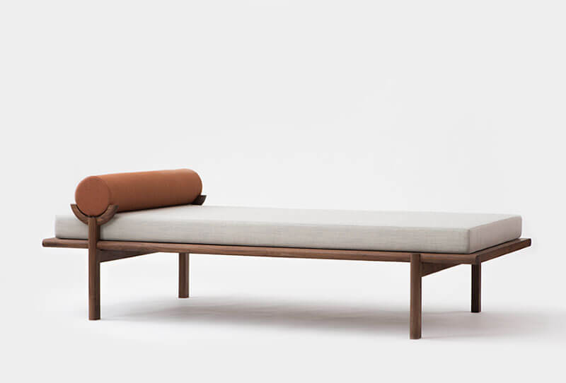 CRESCENT LOUNGE par Vonnegut/Kraft
