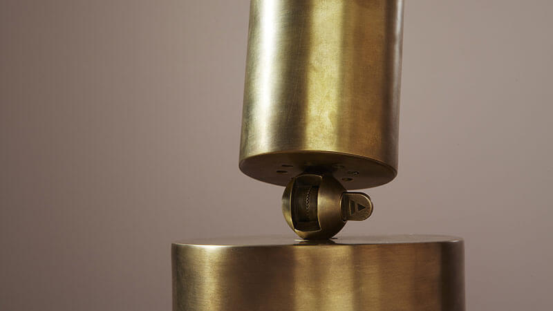 CYLINDER UPLIGHT par Apparatus