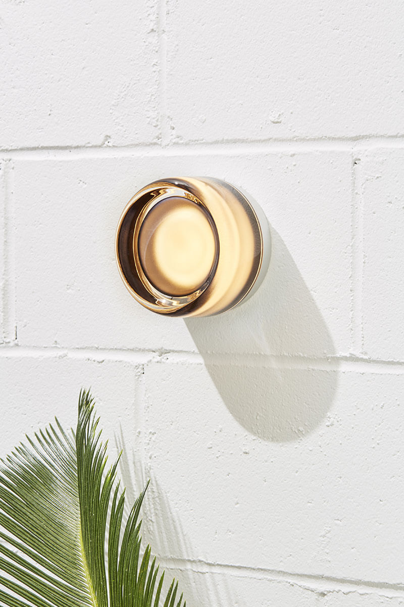 DIMPLE SCONCE par RBW