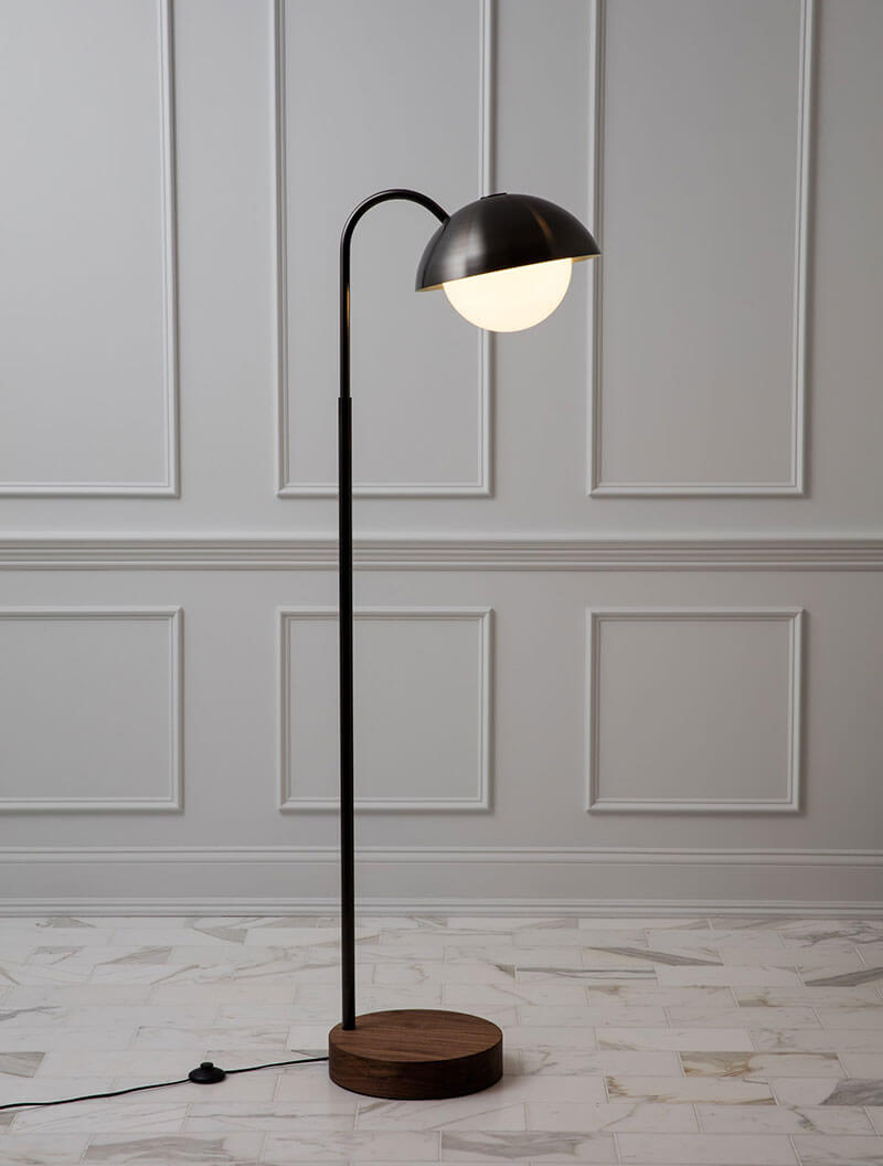 DOME FLOOR LAMP par Allied Maker