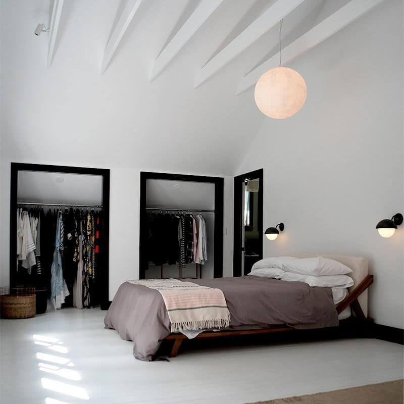 DOME SCONCE par Allied Maker