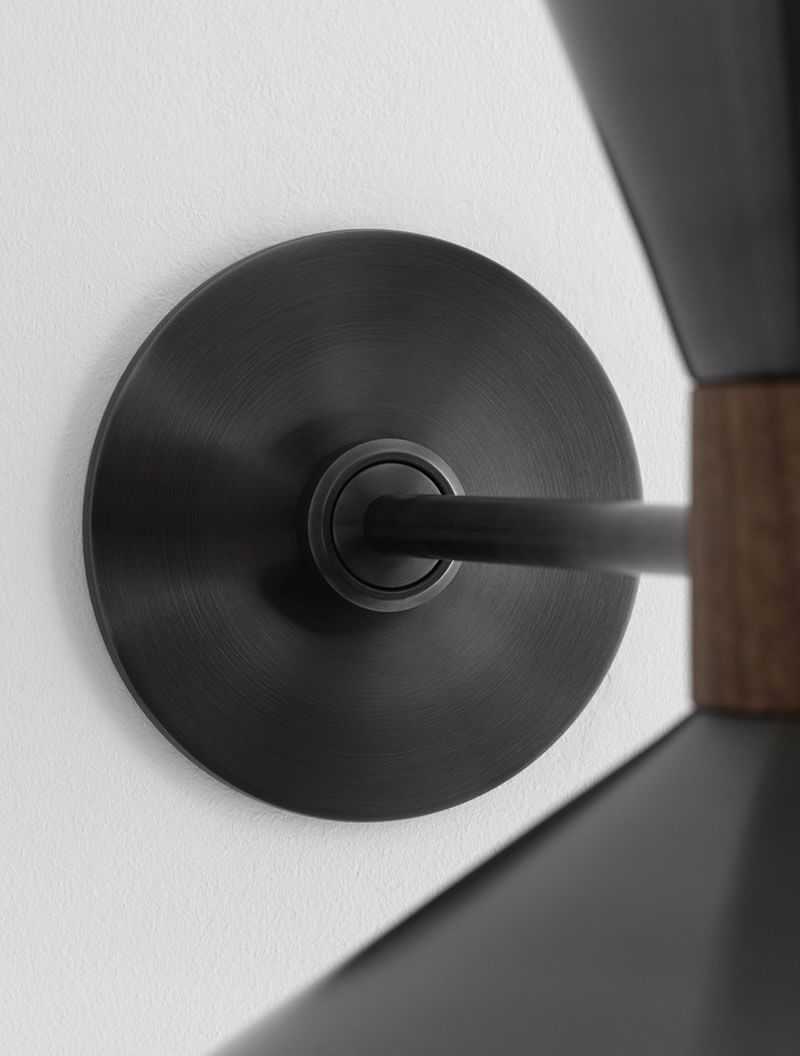 DUAL CONE SCONCE par Allied Maker