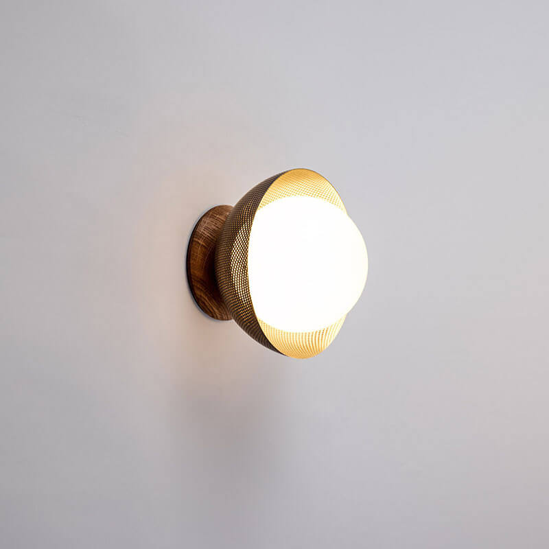 FLUSH DOME 08 PERFORATED par Allied Maker