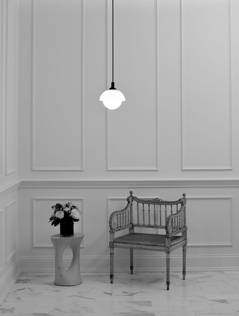 GLASS DOME PENDANT 08 par Allied Maker