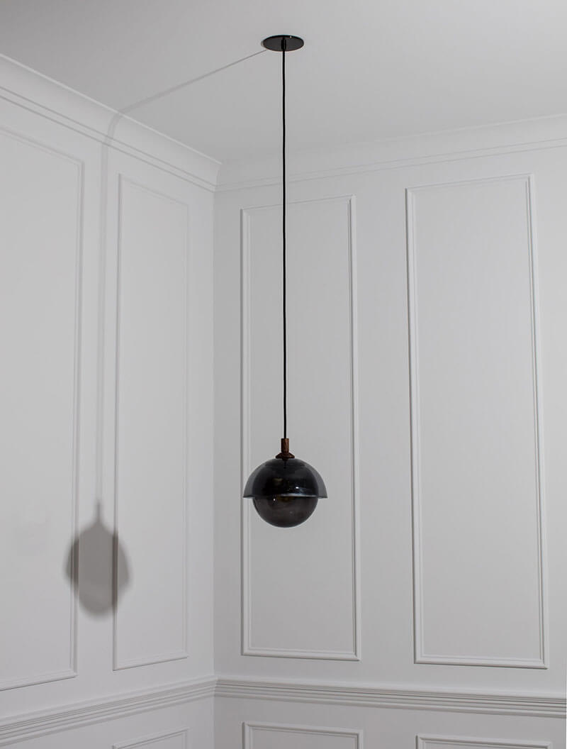 GLASS DOME PENDANT 10 par Allied Maker