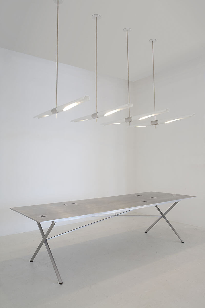 HENNEN PENDANT No. 431 par David Weeks