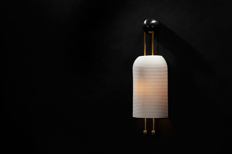 LANTERN SCONCE par Apparatus