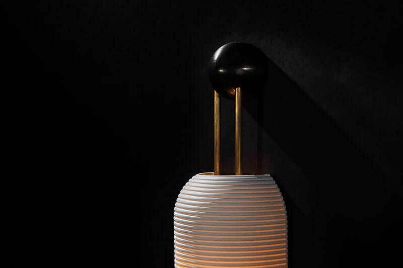 LANTERN SCONCE par Apparatus