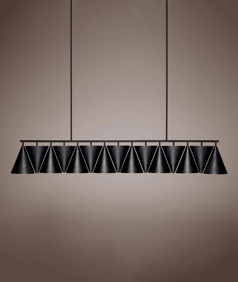 LEGATO LINEAR CHANDELIER par Matter Made