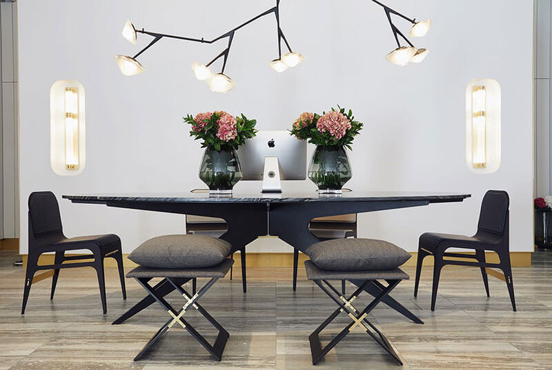 MYRIAD LONG CHANDELIER 9 par Gabriel Scott