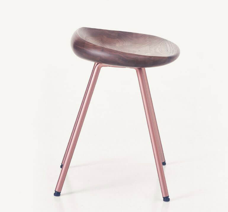 PEBBLE STOOLS par BassamFellows