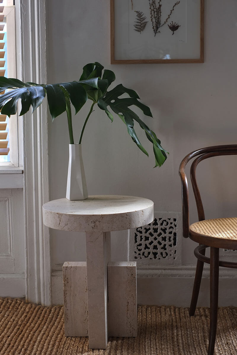 PLANAR SIDE TABLE par Fort Standard