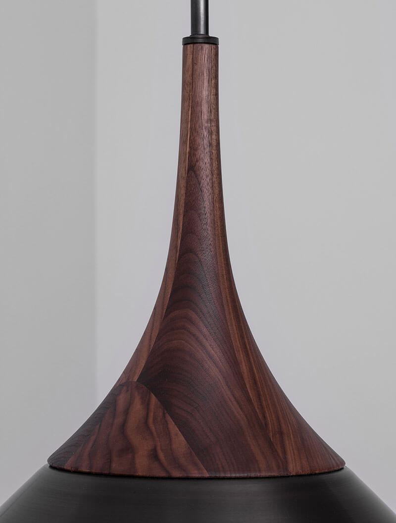 POISE PENDANT 16 par Allied Maker