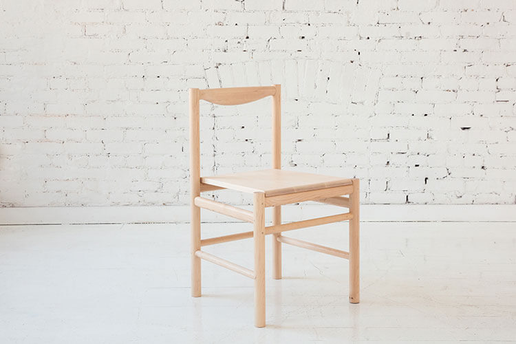 RANGE CHAIR par Fort Standard