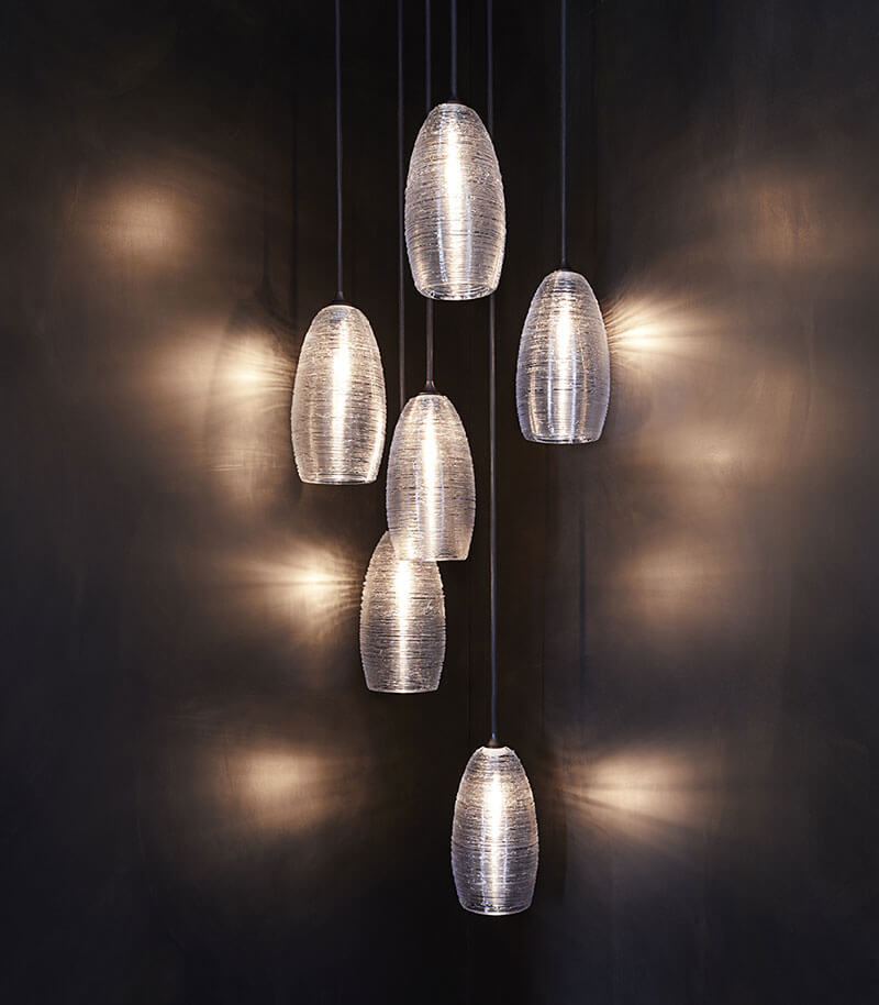 SPUN THREAD CLUSTER par John pomp