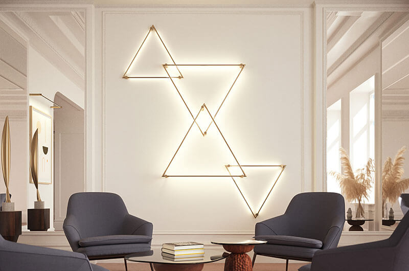 THIN PRIMARIES WALL-MOUNTED TRIANGLE par Juniper
