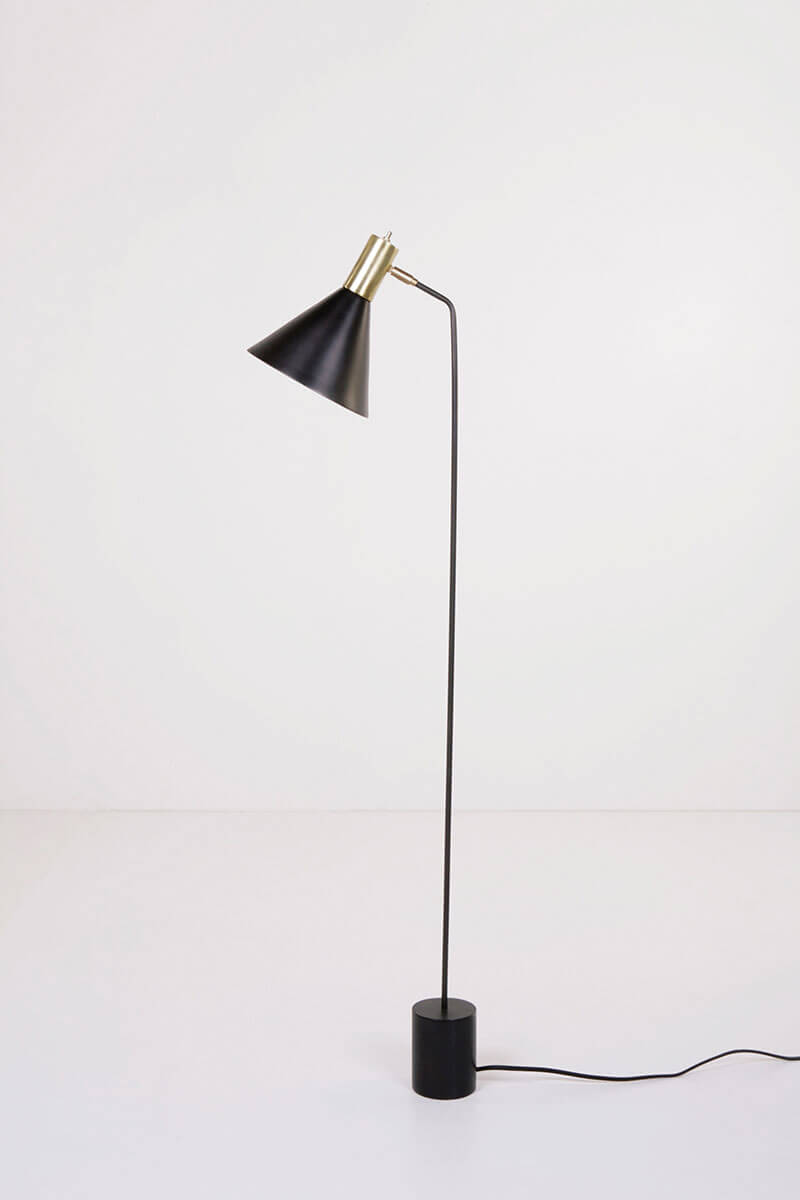 TORCHE READING LAMP par Atelier de Troupe