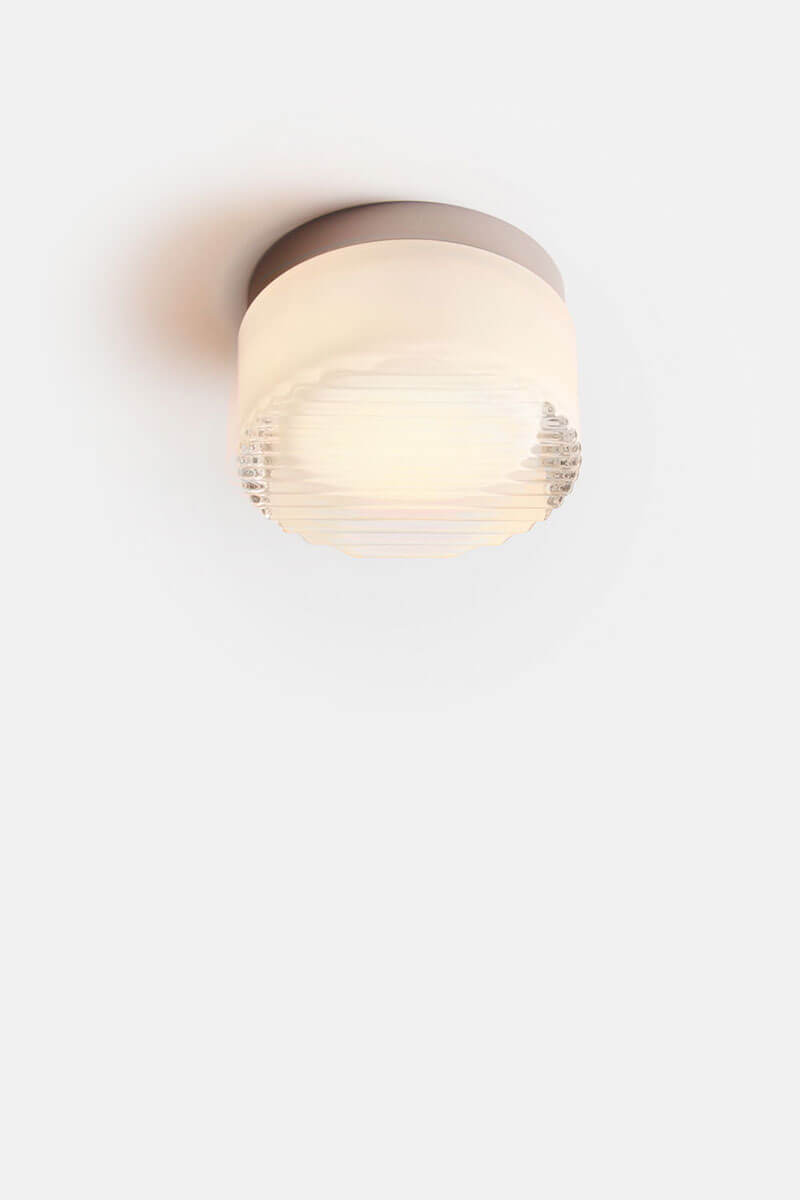 CRISP FLUSH MOUNT par RBW