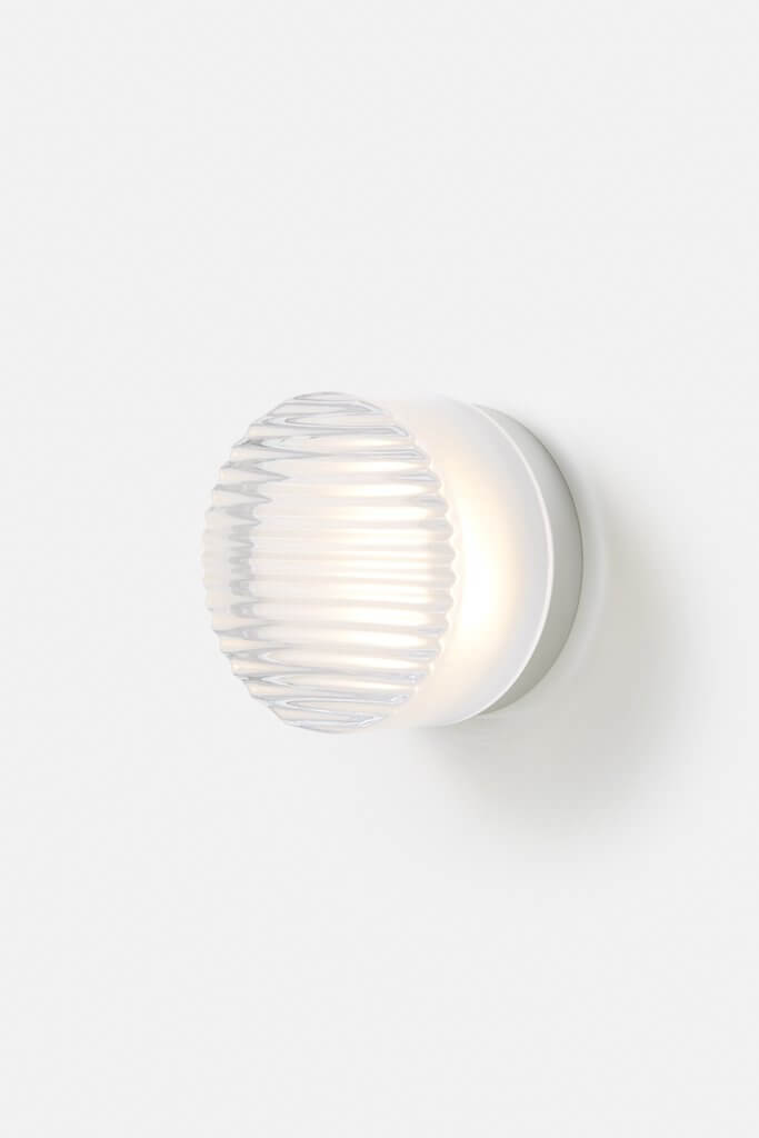 CRISP SCONCE par RBW