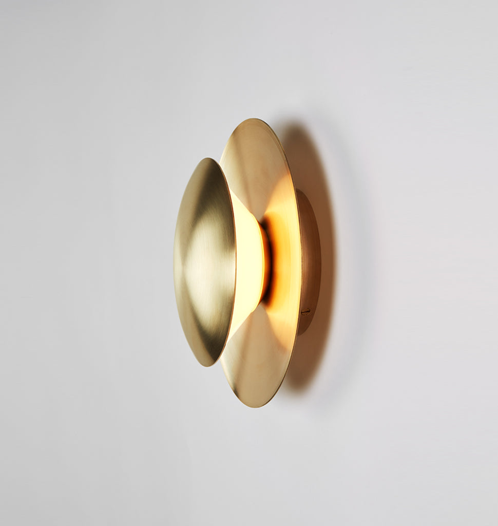 BELL SCONCE 02 par Roll & Hill