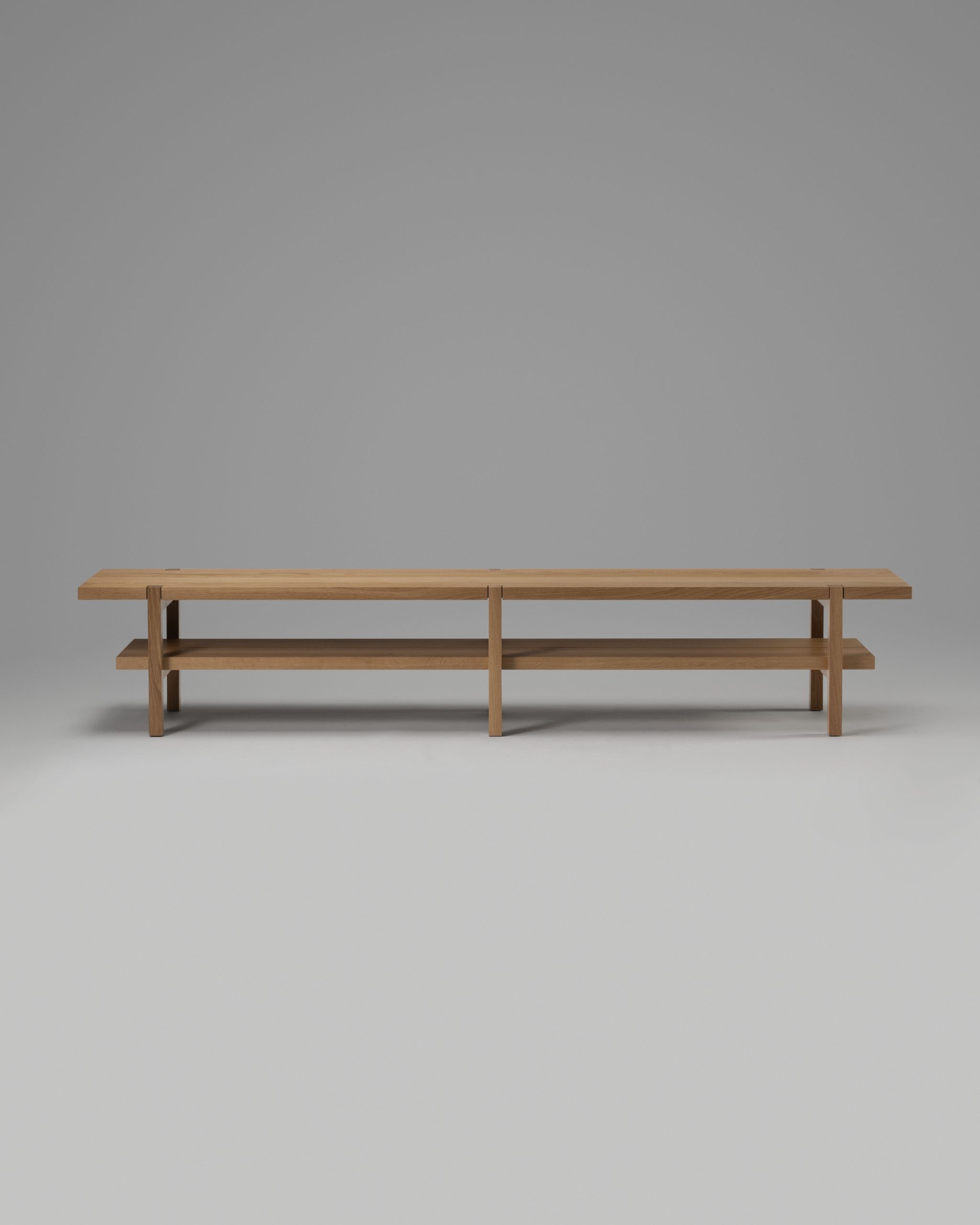 CHAMBER BENCH par Roll & Hill