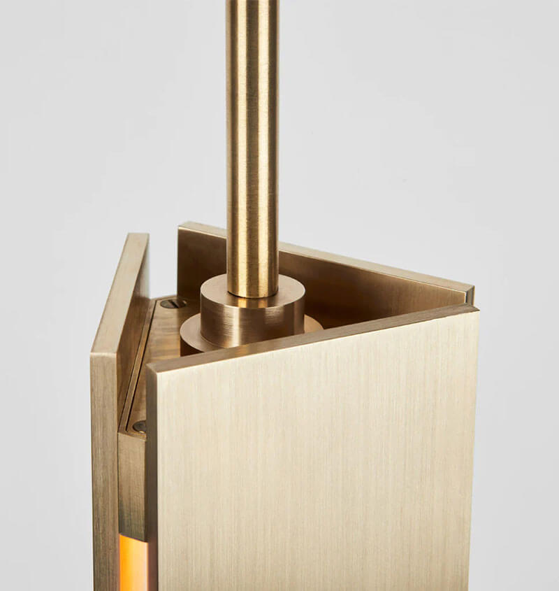DELTA PENDANT par Roll & Hill