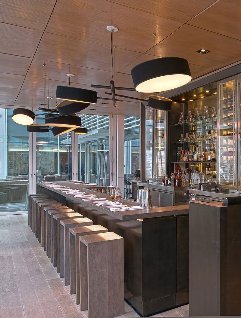 EXCEL CHANDELIER par Roll & Hill