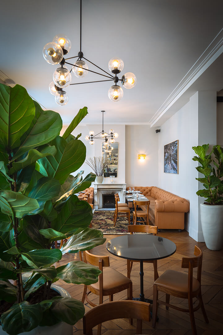 MODO CHANDELIER 10 GLOBES par Roll & Hill
