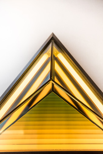 STELLA TRIANGLE par Roll & Hill