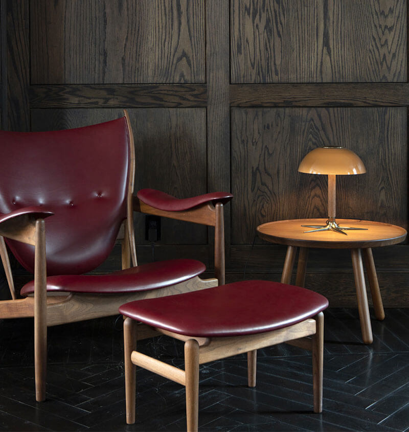 THE LADDI TABLE LAMP par Roll & Hill