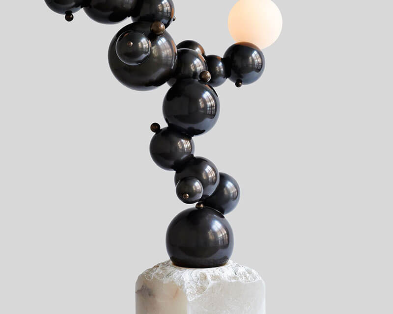 BUBBLY FLOOR LAMP par Rosie Li