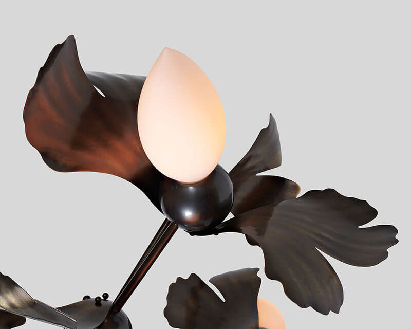 GINKGO BLOSSOM 13 CHANDELIER par Rosie Li