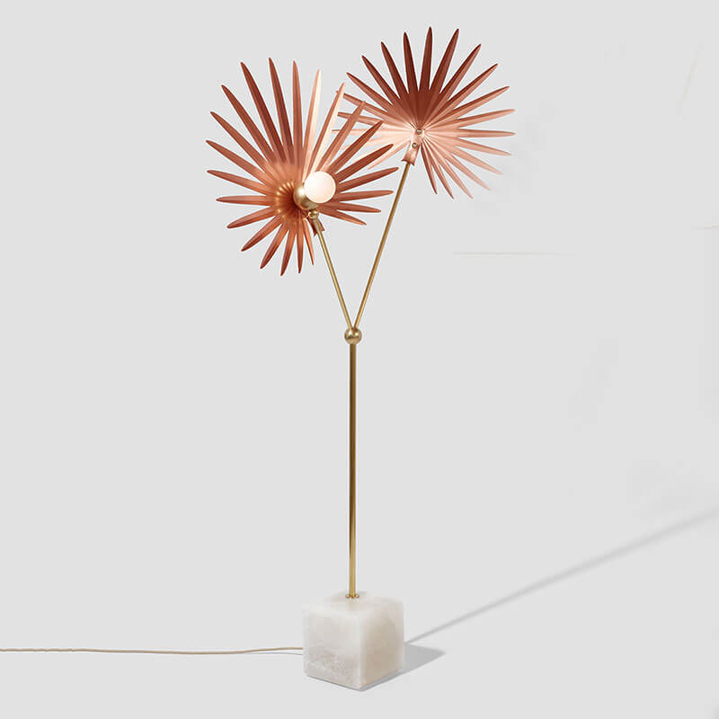 INEZ FLOOR LAMP par Rosie Li