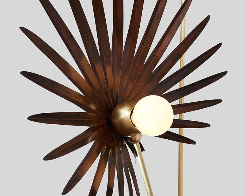 INEZ FLOOR LAMP par Rosie Li