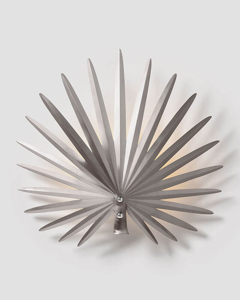 INEZ WALLMOUNT par Rosie Li
