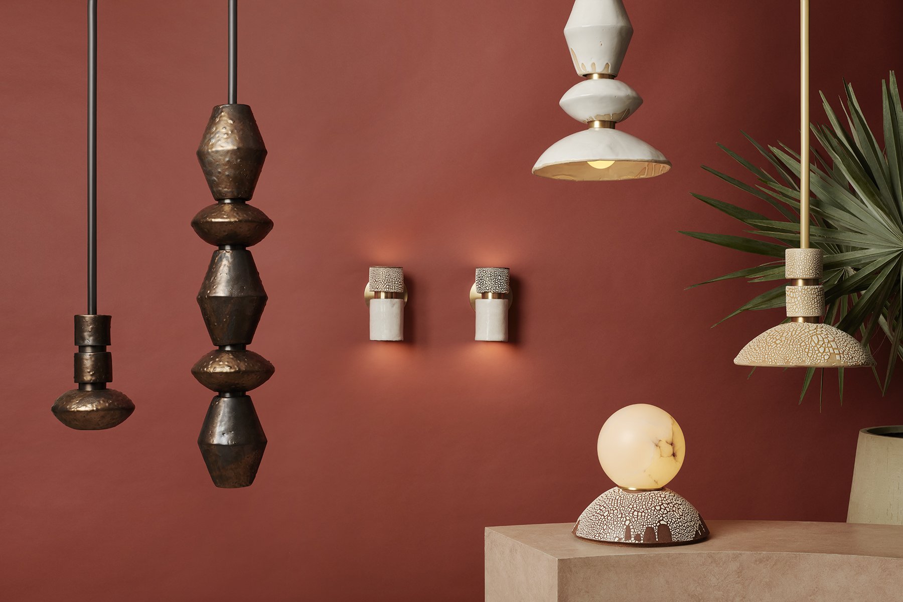 MONDAYS - PILAR MIXED COLUMN CONE par Rosie Li