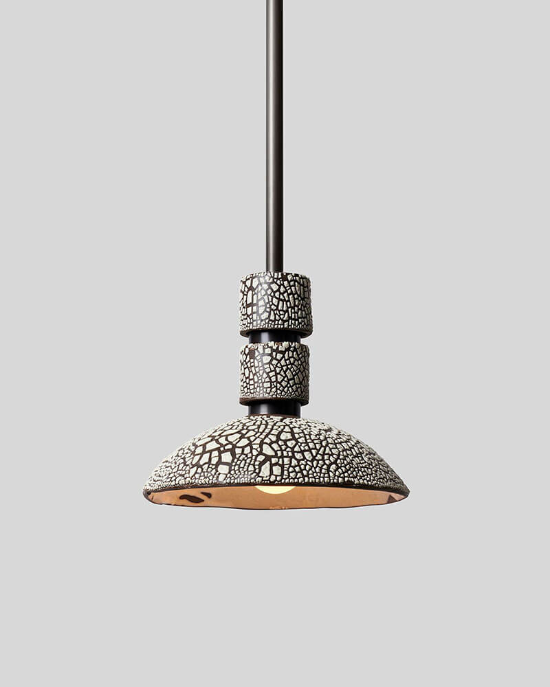 MONDAYS - PILAR ROUND PENDANT par Rosie Li