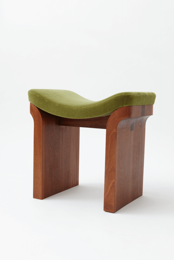 SAPELE RELEVE STOOL par Vonnegut/Kraft