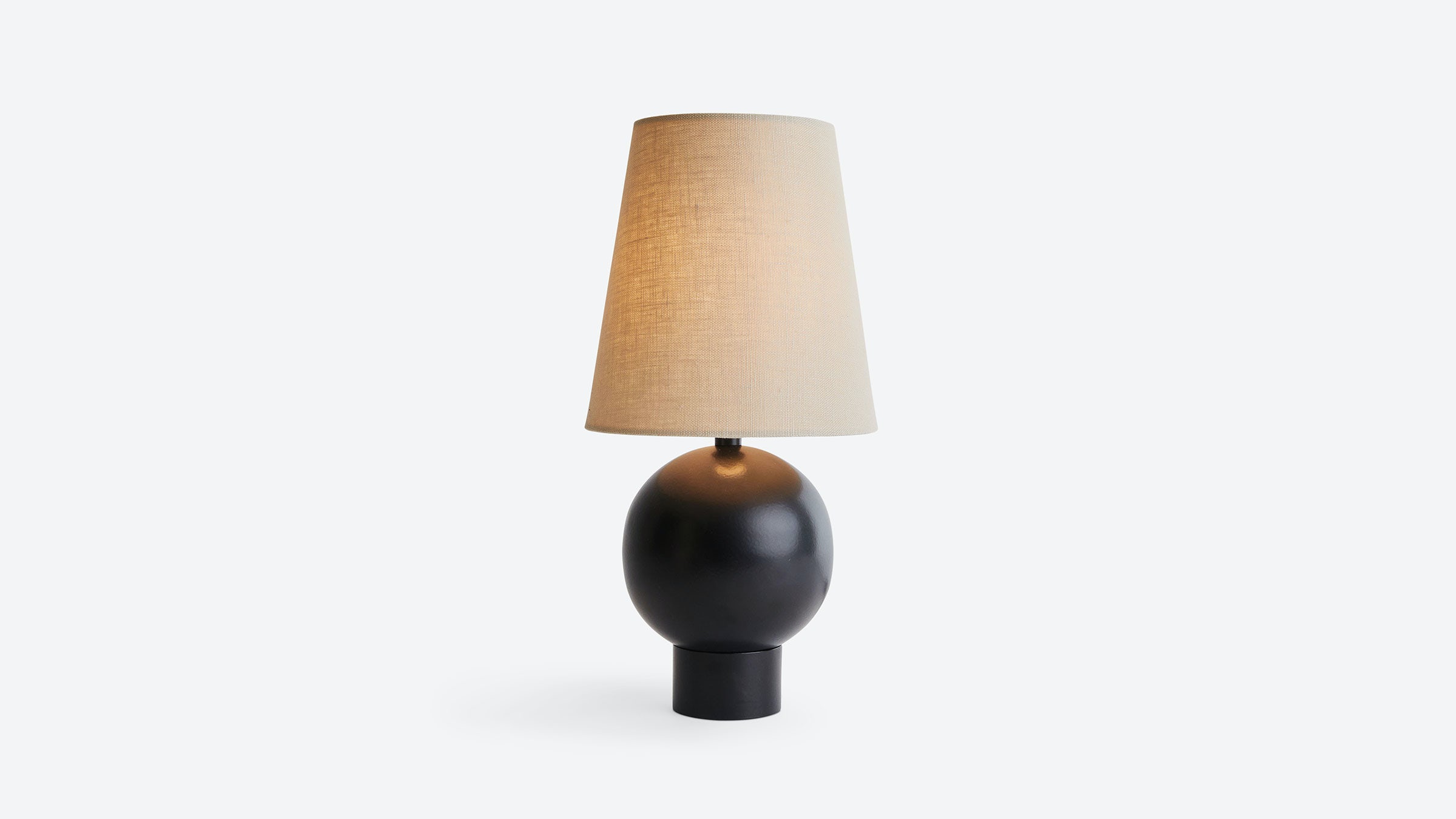 BOLE TABLE LAMP par Workstead