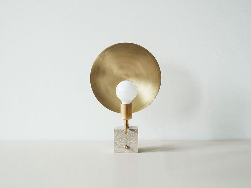 HELIOS TABLE LAMP par Workstead