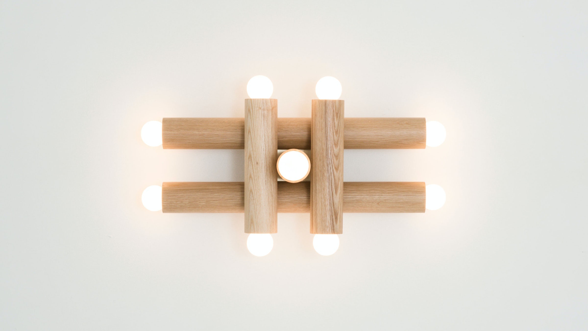 HIEROGLYPH SCONCE par Workstead