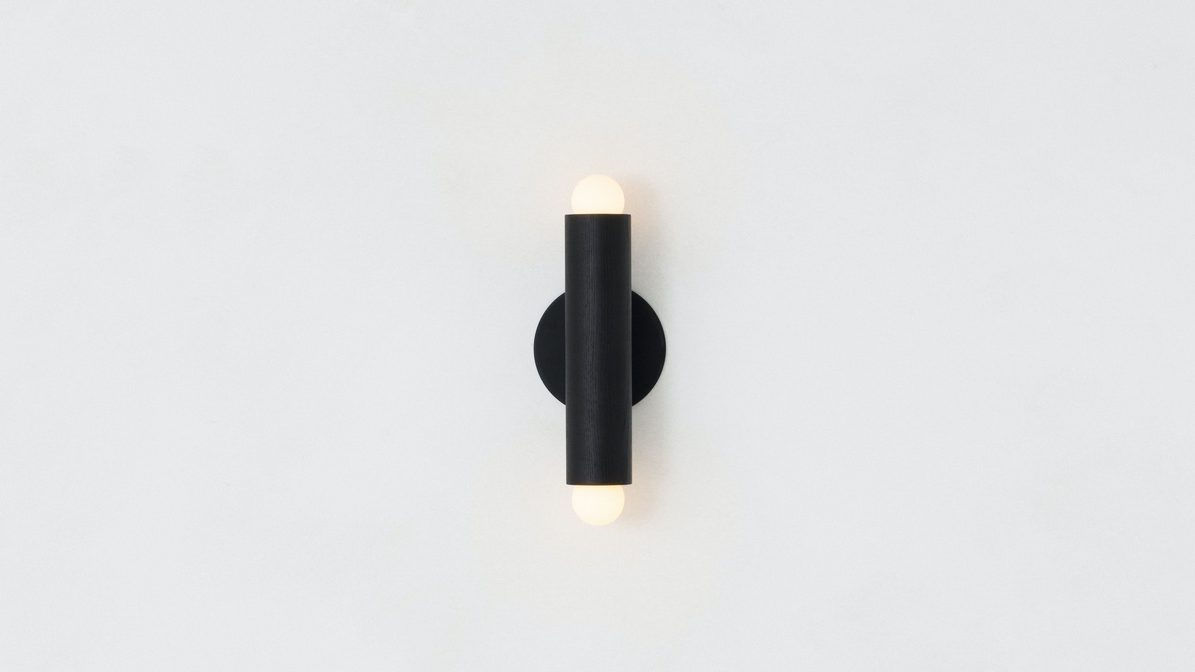 LODGE DOUBLE SCONCE par Workstead